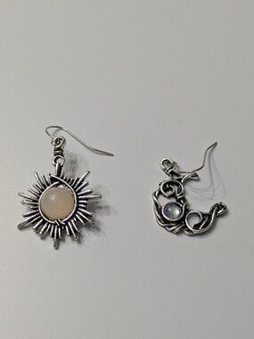 Mauv Studio Sun & Moon Celestial Silver Asymmetrical Earrings
